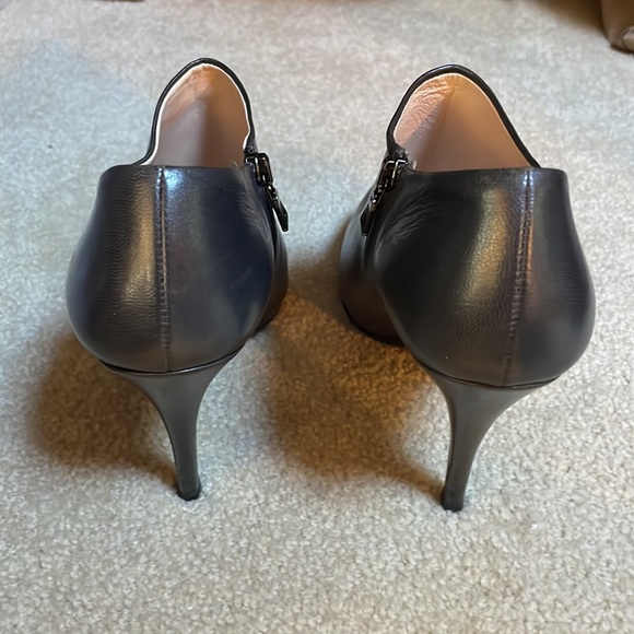 Pewter PRADA Booties VGUC sz 38.5 Gray Charcoal - Picture 5 of 8